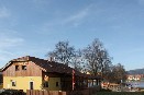 RESTAURACE S UBYTOVÁNÍM NA HRÁZI