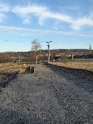 Rekonstrukce Ulice Šeříková , odebrání asfaltových vrstev, pokládka nové dlažby Rekonstrukce Ulice Šeříková , odebrání asfaltových vrstev, pokládka nové dlažby