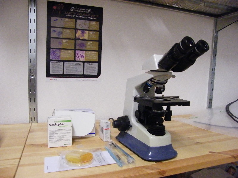 Binokulární mikroskop N120A