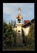 Zvonička v obci Hřiby