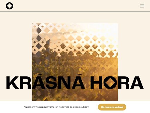 malé rodinné vinařství sídlící ve starém poddvorově. naše vína jsou suchá, harmonická a elegatní. hospodaříme ekologicky a používáme biodynamické postupy ve vinici. zaměřujeme se na odrůdy pinot noir, sauvignon blanc, chardonnay, riesling, pinot gris, pinot blanc, gewürztraminer a merlot.