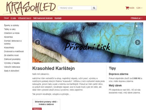 obchod s originálními rukodělnými výrobky od různých výrobců, pořádání výtvarných kurzů. nabízíme ručně vyrobené tašky, kabelky, hračky, textilní dekorace, krasohledy, keramiku, šperky a mnoho jiných pokladů, které jinde neseženete.