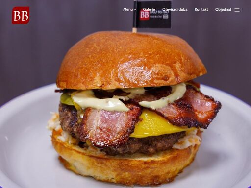 burgery, sendviče, tousty a saláty dělané s láskou, vždy z čerstvých surovin a vlastního pečiva. objednávky přijímáme na tel.: +420 608 608 903