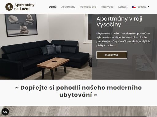 ubytujte se v našem moderním apartmánu vybavením inteligentní elektroinstalací.