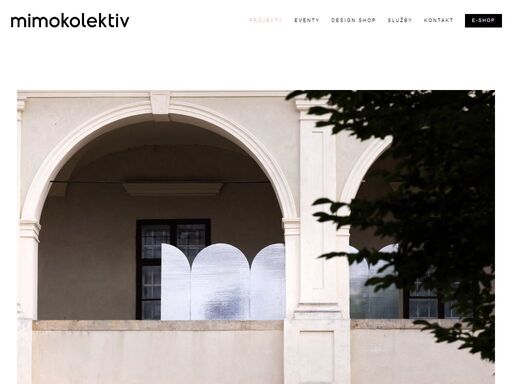 mimokolektiv je mladé architektonické a design studio se sídlem v olomouci, 
poskytující služby v oblasti architektury, zahradní architektury, designu 
interiéru a produktového designu.