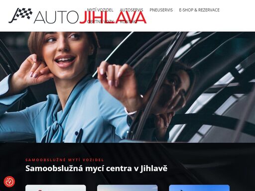mycí centra, profesionální ruční mytí interiéru a exteriéru vozů včetně mytí motorů, autoservis a pneuservis.