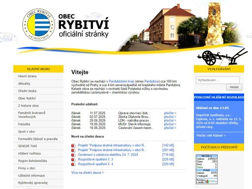obec se nachází v pardubickém kraji (okres pardubice) cca 100 km východně od prahy a cca 4 km severozápadně od krajského města pardubice. katastr obce se nachází v rovinaté části polabské nížiny s rozvinutou zemědělskou i průmyslově – chemickou výrobou.
