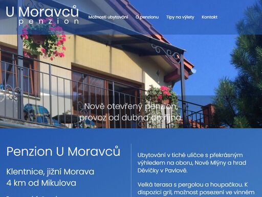 ubytování v tiché uličce s překrásným výhledem na oboru, jezera a hrad děvičky v pavlově.
