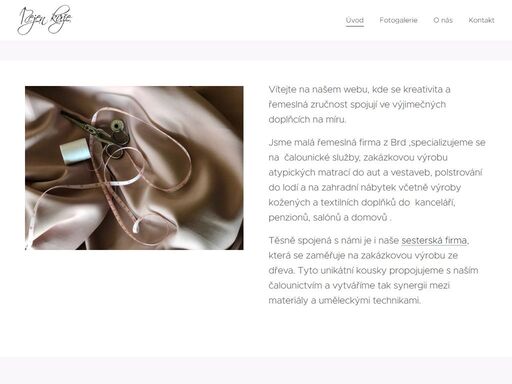 vítejte na našem webu, kde se kreativita a řemeslná zručnost spojují ve výjimečných doplňcích na míru.