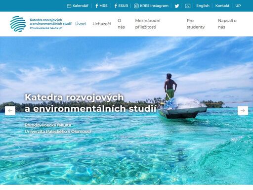 katedra rozvojových a environmentálních studií přírodovědecká fakultauniverzita palackého v olomouci studuj u nás bc. studujte u nás mezinárodnírozvoj read more environmentálnístudia read more jsme otevřené a dynamicky se rozvíjející akademické pracoviště. poskytujeme vzdělání a realizujeme výzkum v oblasti rozvojových a environmentálních studií. chceme inspirovat studenty, odbornou i širokou veřejnost a přispívat k řešení otázek udržitelného rozvoje a k