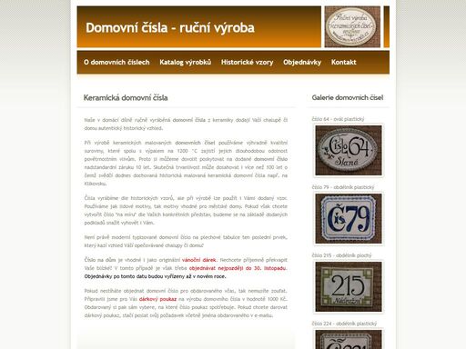 ručně vyráběná malovaná keramická domovní čísla dodají vaší chalupě či domu autentický historický vzhled. používáme motivy lidové i pro městské domy.