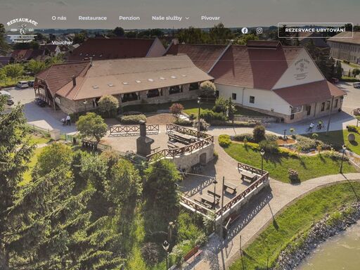 rádi bychom vás pozvali do naší restaurace v areálu bývalého pivovaru v dašicích. nově je k dispozici možnost ubytování v našem penzionu.