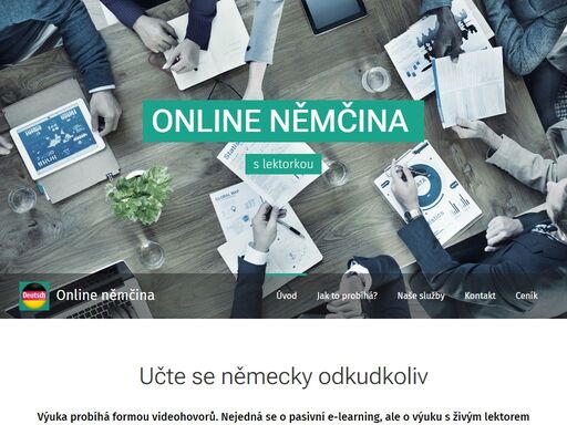 výuka probíhá formou videohovorů. nejedná se o pasivní e-learning, ale o výuku s živým lektorem v přímém přenosu.