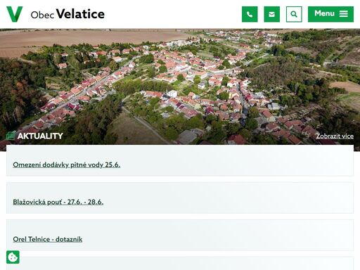 obec leží asi 10 kilometrů východně od brna na přechodu drahanské vrchoviny a dyjsko-svrateckého úvalu. katastrální území obce má rozlohu 226 ha a žije zde 750 obyvatel.