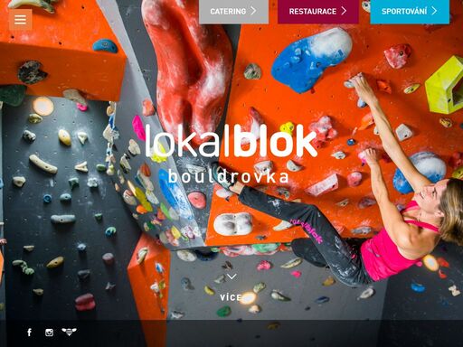 moderní restaurace, večer plný bar a jedna z největších lezeckých stěn na bouldering v evropě. to je lokal blok na pražském smíchově.