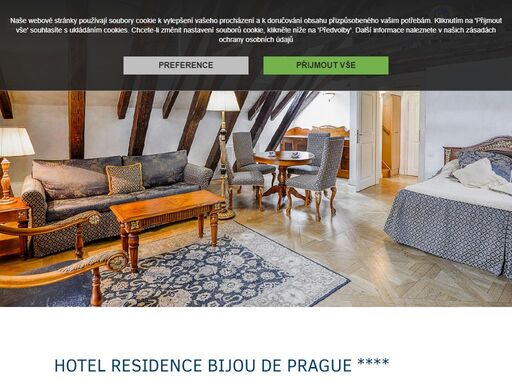 elegantní historická rezidence ze 14. století. ubytování s výhledem na město v romantickém prostředí.