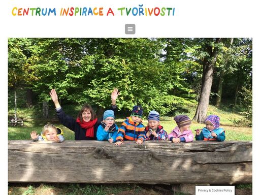 oi provozuje rodinné centrum inspirace a tvořivosti na praze 6, kde nabízí programy pro rodiče s dětmi, školičku pro děti a další kurzy a workshopy.