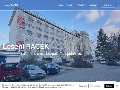 lešení racek montáž a pronájem lešení typu layher, peri. fasádní lešení, prostorové lešení, mobilní oplocení.