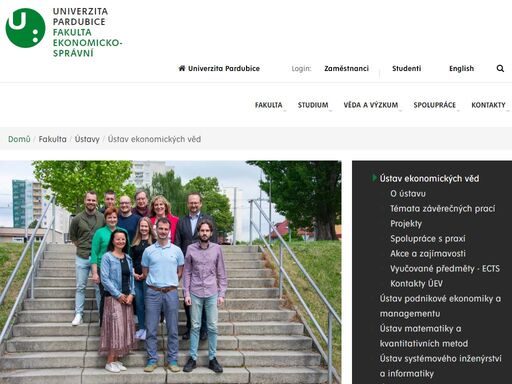 ústav ekonomických věd zabezpečuje výuku obecných a aplikovaných ekonomických předmětů ve studijních programech hospodářská politika a správa, finance, ekonomika a management a informatika a systémové inženýrství v prezenční a kombinované formě studia v českém jazyce, pro vybrané studijní programy (zejména regional development and governance), resp. studenty na výměnných pobytech erasmus+ i v jazyce anglickém.