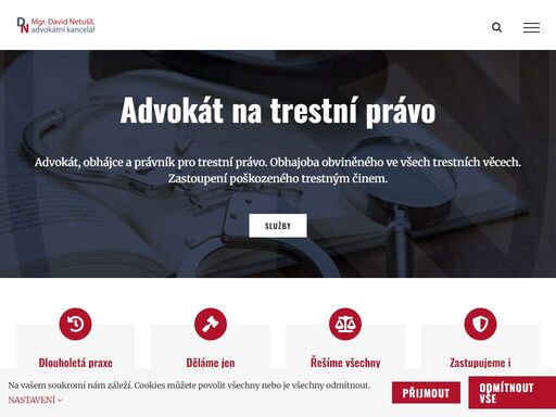 advokát, právník a obhájce pro trestní právo. obhajoba obviněného ve všech trestních věcech. zastoupení poškozeného trestným činem.