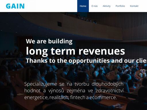 jsme investorem s dlouhodobým horizontem. zaměřujeme se na sektory, v nichž máme zkušenosti a znalosti.