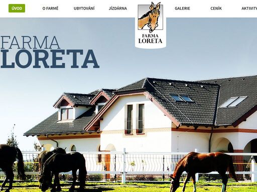 na naší farmě objevíte nepoznané zážitky – jízdy na koních v přírodě nebo kryté jízdárně, vyjížďky v kočárech nebo adventure golf. můžete posedět s přáteli venku u krbu, nebo v klubu u baru při dobrém vínku, nebo si zahrát tenis, nebo jen tak sledovat z terasy okolní kouzelnou krajinu s blaníkem na horizontu. ubytovat se můžete ve stylových pokojích s vlastním sociálním zařízením s možností využití společné kuchyně a klubu. umístění a lokalita farmy loreta vybízí k mnoha turistickým aktivitám po okolí.