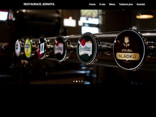 jsme restaurace v karlových varech s tradicí od roku 1993. na čepu nabízíme tankové pivo a vaříme českou kuchyni podle tradičních receptur.