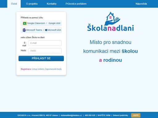 škola na dlani - služba pro snadnou komunikaci mezi školou a rodinou.