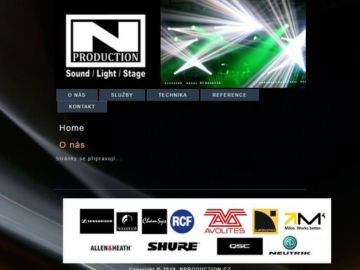 nproduction - ozvučení a osvětlení akcí, pódium
