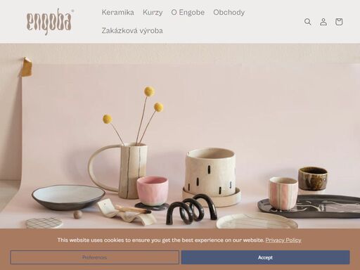 štúdio s modelovanou keramikou, ktoré naučí modelovať aj vás. ak sa vám nechce špiniť si ruky, poďte si na zábrdovickú v brne vybrať svoj nový obľúbený hrnček.