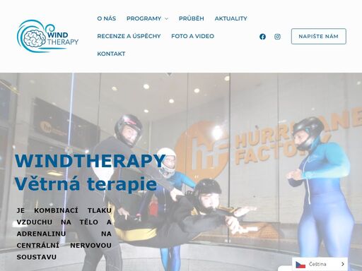 windtherapy je kombinací tlaku vzduchu na tělo a adrenalinu na centrální nervovou soustavu. probíhá v uzavřených prostorách větrného tunelu. svým rozsáhlým využitím je určena pro širokou veřejnost (od dětí 4 let věku až po seniory).