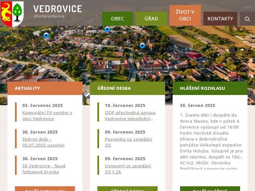obec vedrovice se nachází v okrese znojmo a leží asi 6 km jihovýchodně od města moravský krumlov. má přibližně 830 obyvatel.