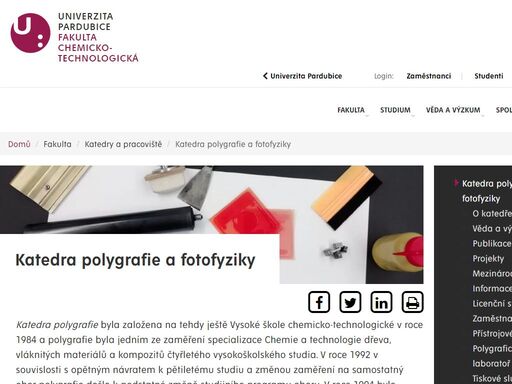 katedra polygrafie byla založena na tehdy ještě vysoké škole chemicko-technologické v roce 1984 a polygrafie byla jedním ze zaměření specializace chemie a technologie dřeva, vláknitých materiálů a kompozitů čtyřletého vysokoškolského studia. v roce 1992 v souvislosti s opětným návratem k pětiletému studiu a změnou zaměření na samostatný obor polygrafie došlo k podstatné změně studijního programu oboru. v roce 1994 bylo otevřeno i tříleté bakalářské studium polygrafie.