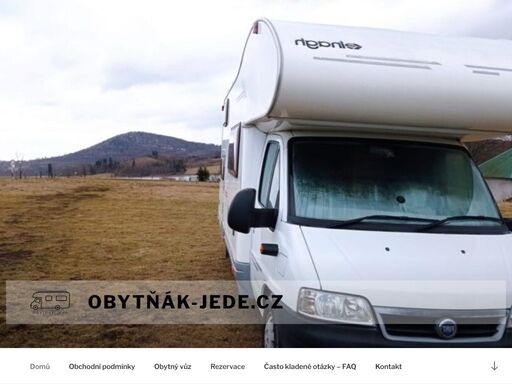 půjčovna obytného vozu fiat ducato elnagh marlin. šest míst. k dispozici tv, solární panel, lednička, koupelna, záchod.