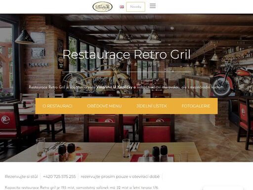 restaurace retro gril je součástí areálu ,,vinařství u kapličky a nabízí tradiční moravskou, ale i mezinárodní kuchyni.