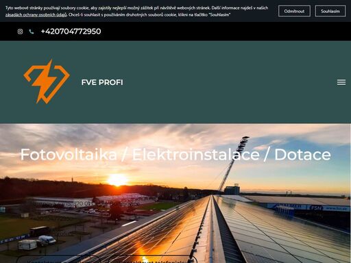 instalujeme fotovoltaické elektrárny na rodinných domech i průmyslových halách.