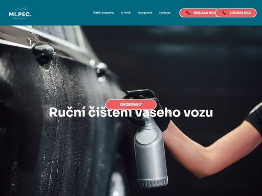 zabýváme se čištěním iteriérů a exteriérů vozidel jak suchou tak mokrou cestou.
zakládáme si na osobním přístupu k vašemu vozidlu a proto používáme kvalitní autokosmetiku.
mezi naše stálé klienty patří automobilky volvo a ford, které pravidelně čistíme, voskujeme, leštíme světlomety a další služby.