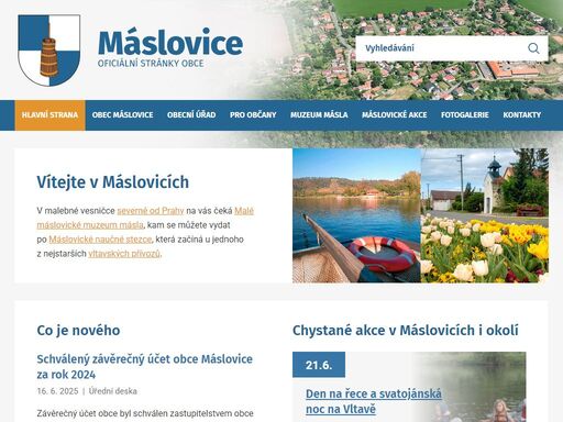 v malebné vesničce severně od prahy na vás čeká malé máslovické muzeum másla, kam se můžete vydat po máslovické naučné stezce, která začíná u jednoho z nejstarších vltavských přívozů.