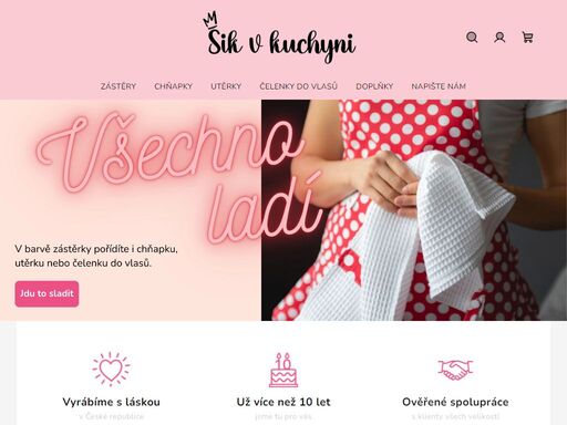 náš příběh. šik v kuchyni vzniklo ze zvědavosti. ze zvědavosti, jestli jako máma na mateřské zvládnu rozjet eshop, a jestli věci, které mi dělají radost, budou dělat radost i někomu dalšímu. teď už více jak deset let s láskou vyrábíme zástěrky a další doplňky a pořád nás to baví. nejsme moloch, který prodá tisíce…
