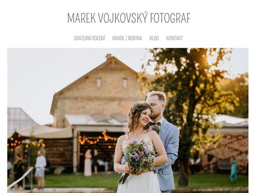 mám rád lásku a svíčkovou, a proto chci vyprávět i váš svatební příběh. 
jsem marek, váš svatební fotograf od zlína.
