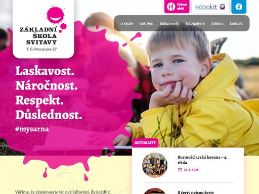 věříme, že zkušenost je víc než biflování. že každý z nás je jedinečný a zaslouží si osobní přístup. a že chuť poznávat je víc než soutěžení ve známkách. jsme myšárna.