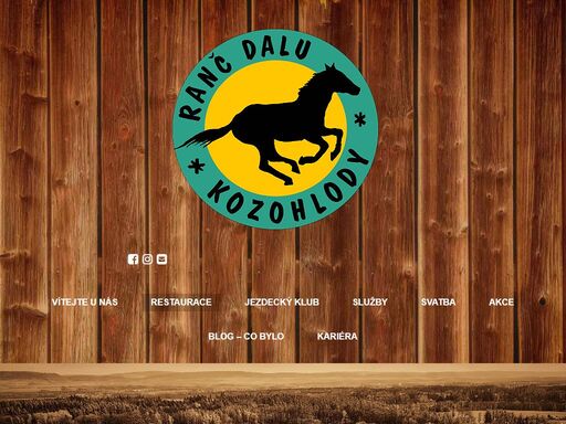 vaříme denní menu sedm dní v týdnu a vybírat můžete z naší stálé nabídky restaurace, která respektuje sezónní dostupnost čerstvých surovin.