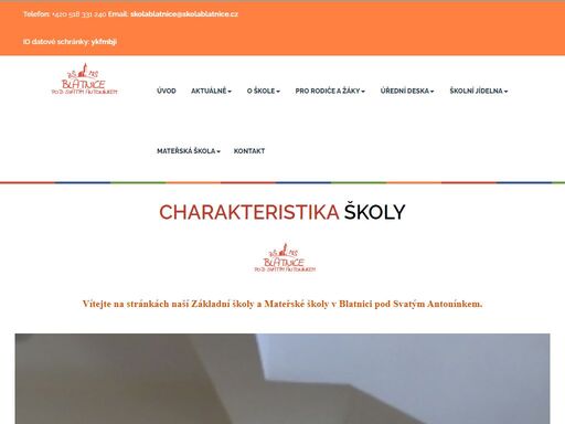základní škola v blatnici je typickou vesnickou školou s jednou třídou v každém ročníku, se školní družinou a jídelnou. budova školy byla postavena v roce 1926 podle projektu významného plzeňského architekta hanuše zápala.