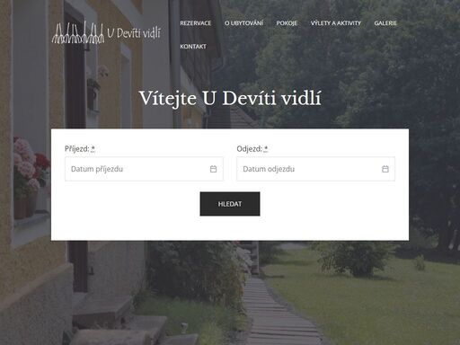 penzion u devíti vidlí nabízí stylové ubytování v nově rekonstruovaném objektu se čtyřmi dvoulůžkovými pokoji s možností přistýlky. každý pokoj má vlastní sociální zařízení a hostům je k dispozici společná jídelna s kuchyňkou. penzion se nachází v klidném prostředí vesničky semtěš nedaleko žlutic, ideální pro odpočinek i aktivní dovolenou.