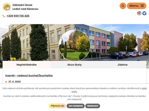 naše škola se rozprostírá v šesti budovách s moderními třídami, širokou nabídkou aktivit a dostupnou veřejnou tělocvičnou! přidejte se k nám!