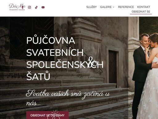 v našem svatebním studiu máme velký výběr svatebních a společenské šatů i pánských obleků. šaty upravujeme nebo šijeme na míru.