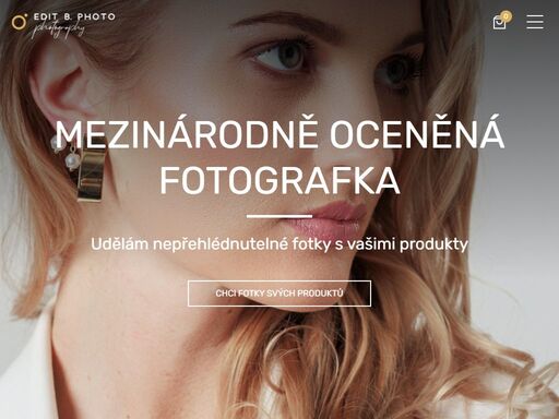 portrétní fotografka a lektorka vyhrávájící mezinárodní ocenění