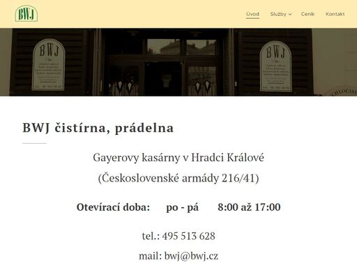 nabízíme tradiční služby v hradci králové a okolí. čištění oděvů a koberců, praní a mandlování, speciální čištění, krejčovství a opravy oděvů, rozvoz a svoz zakázek.