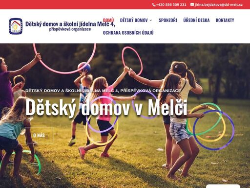 kapacita dětského domova v melči je 40 dětí ve věku 3 – 18 let, ale přesto zde zůstávají děti až do 26 let. dětský domov a školní jídelna, melč 4.