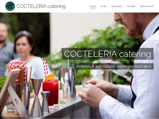 www.cocteleria.cz